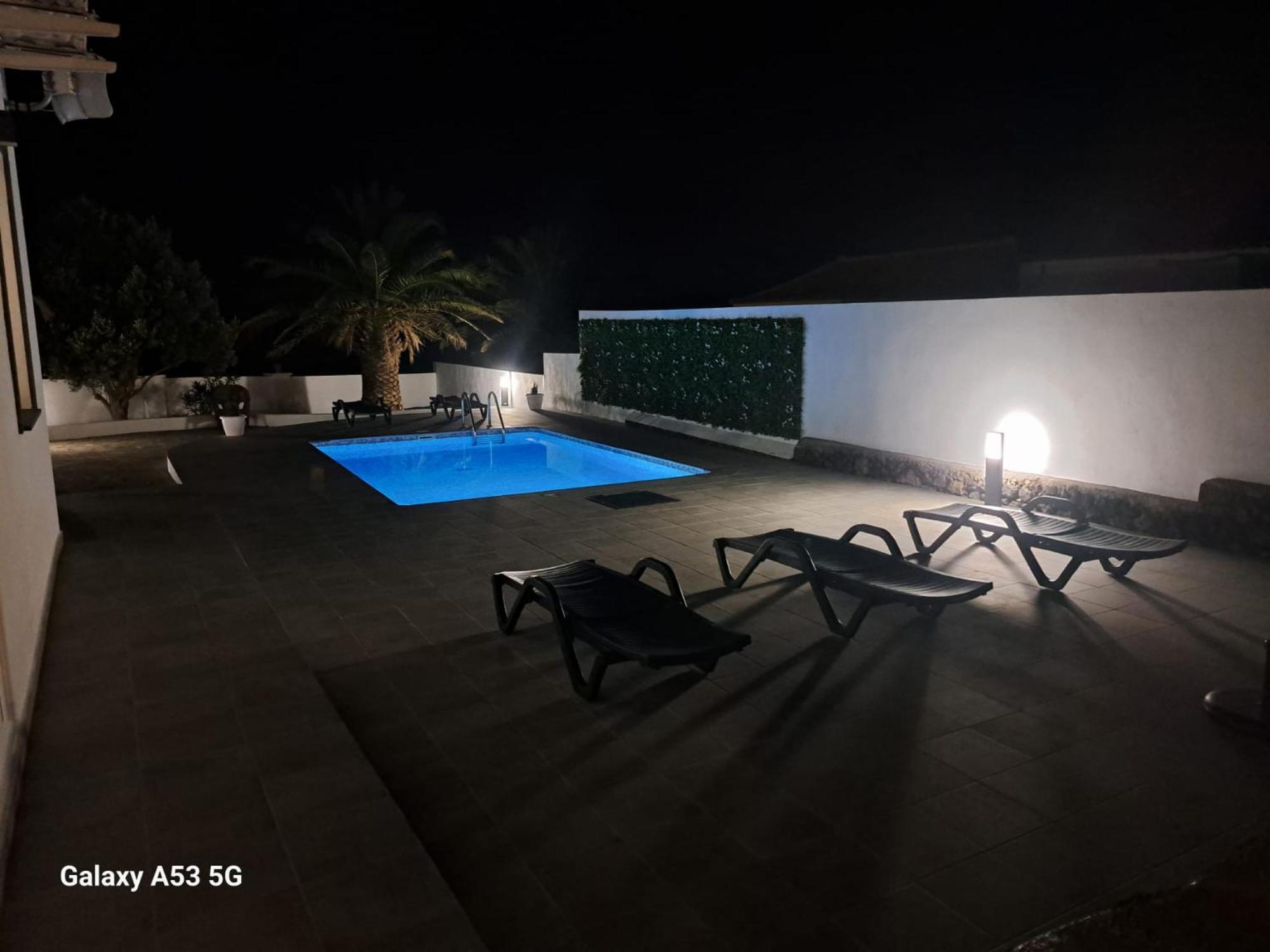 Amalava El Paso Exterior foto